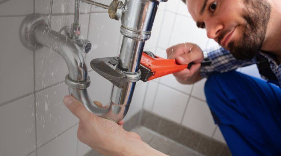 Local annual plumbing maintenance in Lockwood, CA